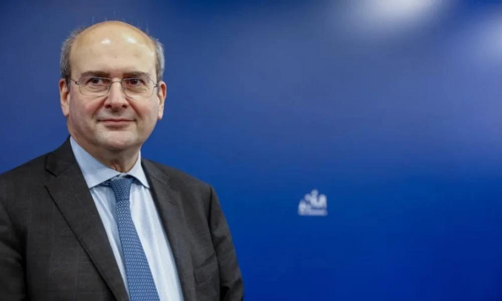 Χατζηδάκης: «Η κυβέρνηση δεν έχει να κρύψει κάτι» – Υποσχέσεις για μειώσεις φόρων και λύσεις στα «κόκκινα» δάνεια